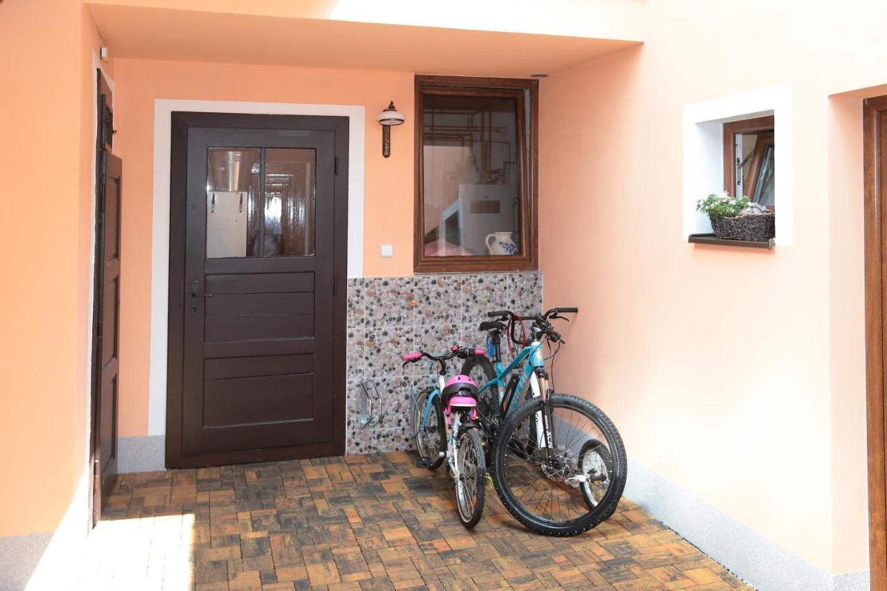 Domecek Ve Dvore Bechyne Exterior photo