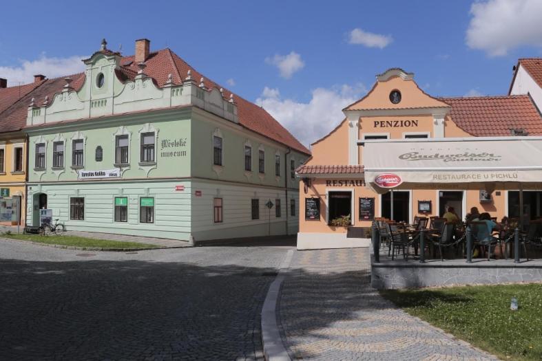 Domecek Ve Dvore Bechyne Exterior photo