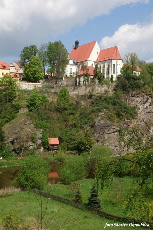 Domecek Ve Dvore Bechyne Exterior photo